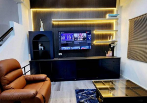 Lasalle House,bts,Suvarnabhumi airport,mega bangna